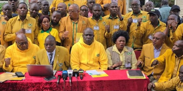 Teachers strike over SHA medical cover